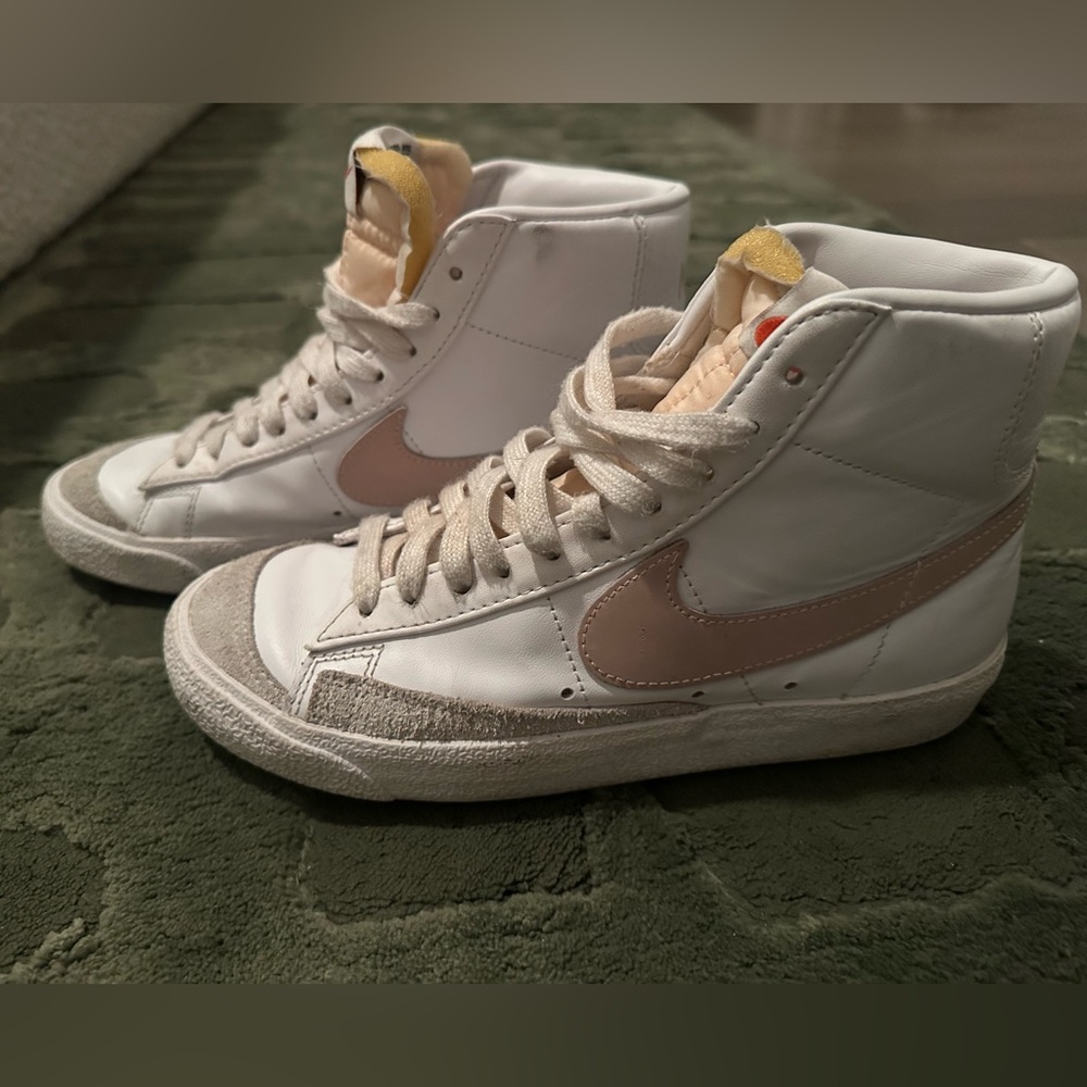 Nike Women's White and Pink High-Top Sneakers